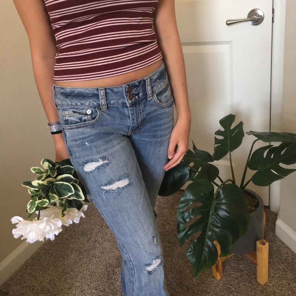 American Eagle boot cut ripped jeans